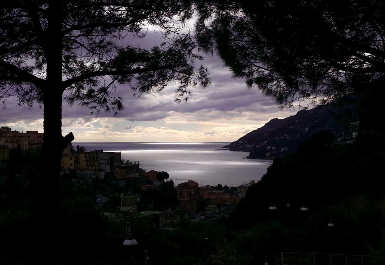 Aretusa Resort Amalfi Coast Vietri 외부 사진
